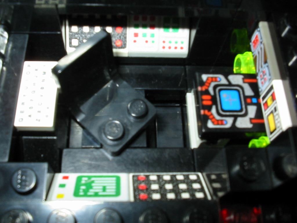 gunner_chair_slides_fore_and_aft.jpg