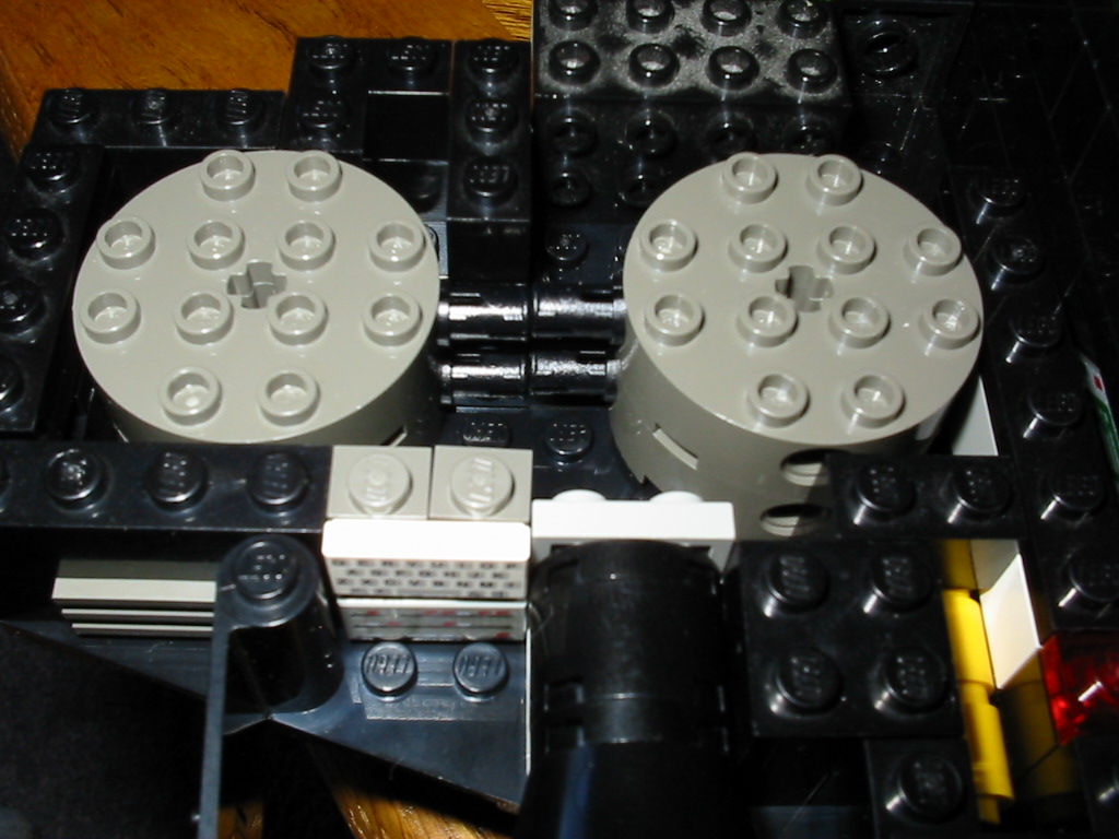 wing_internals(note_ecm_launcher(b.r.)).jpg
