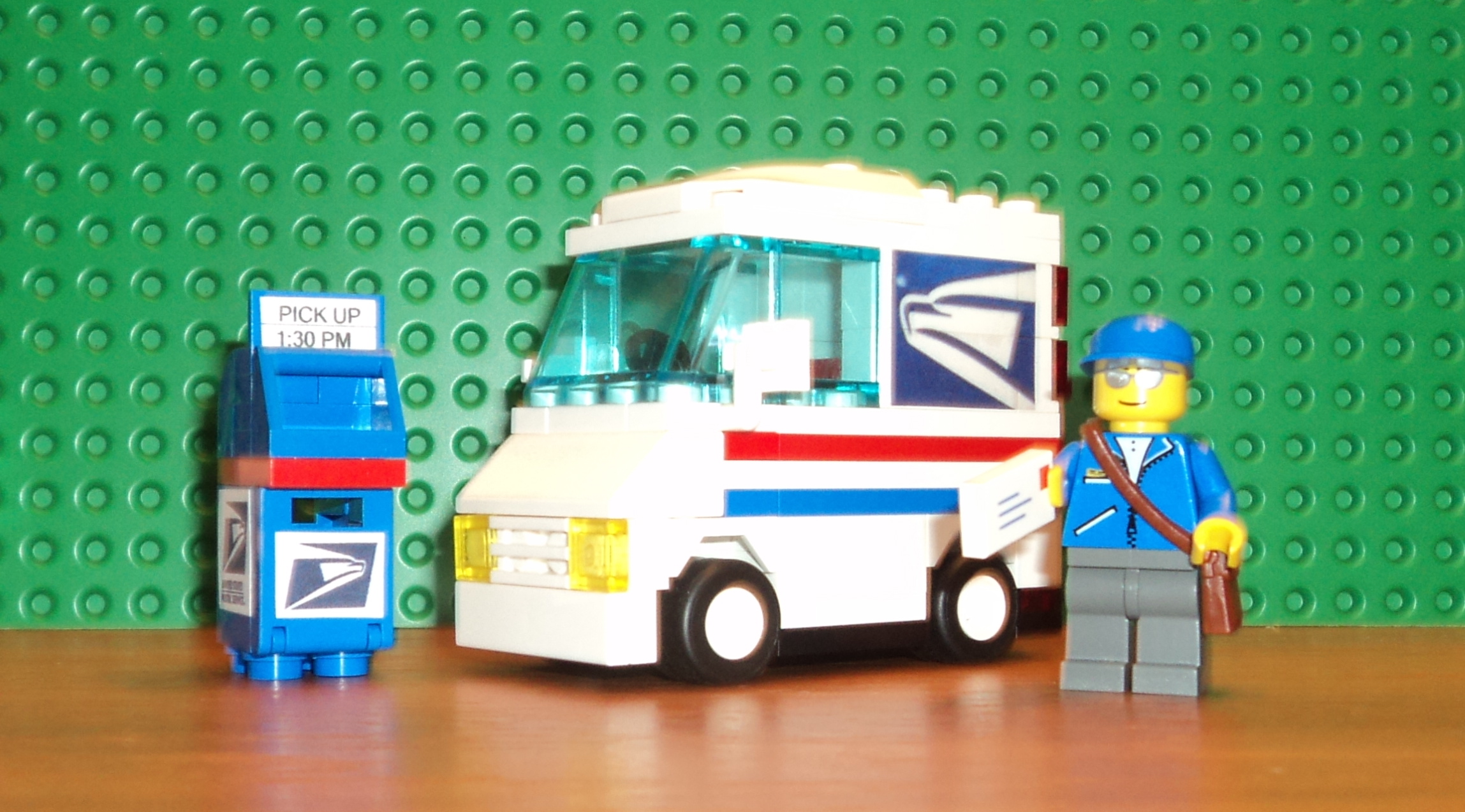 mailtruck1.jpg
