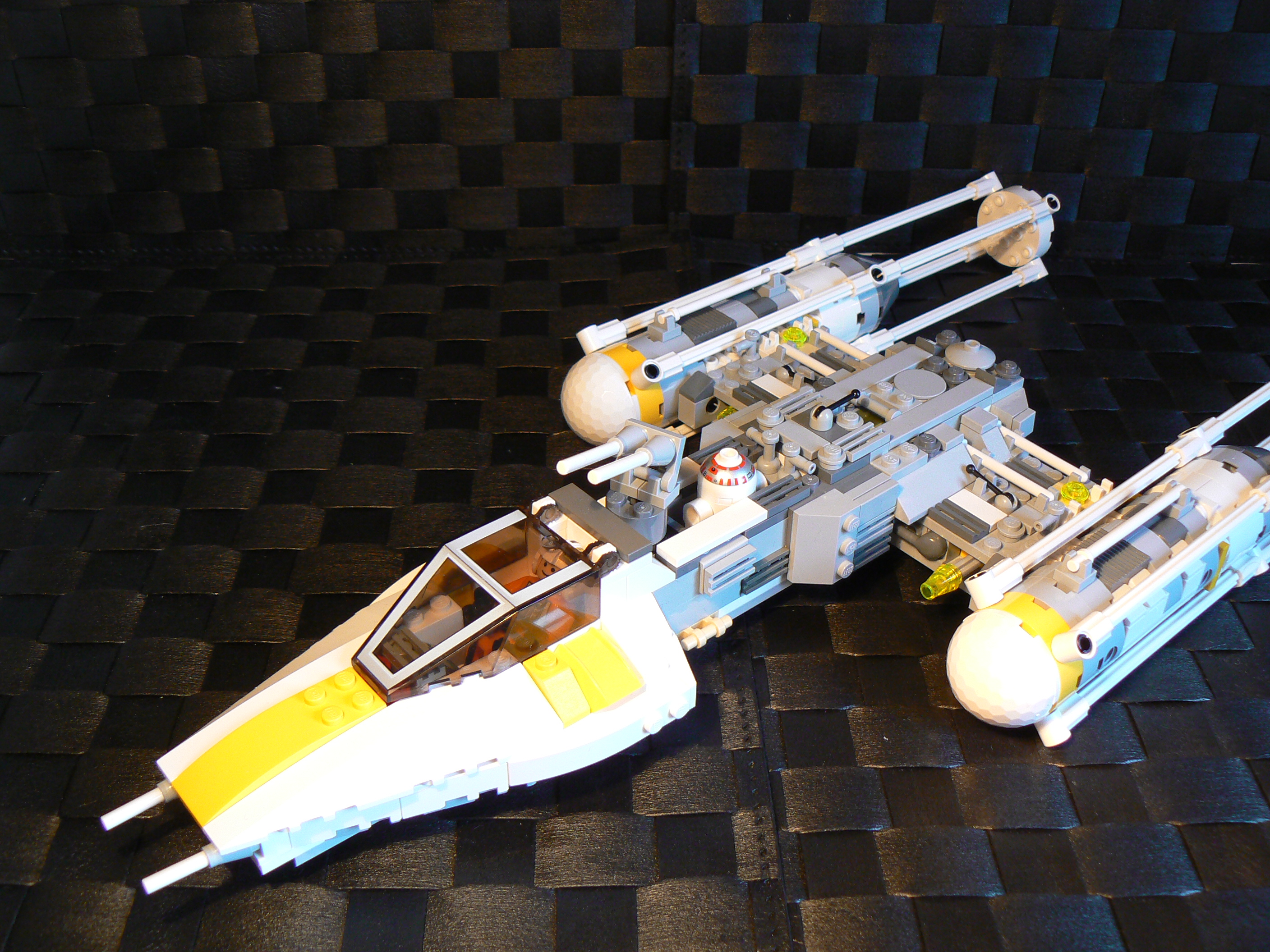 y-wing_001.jpg