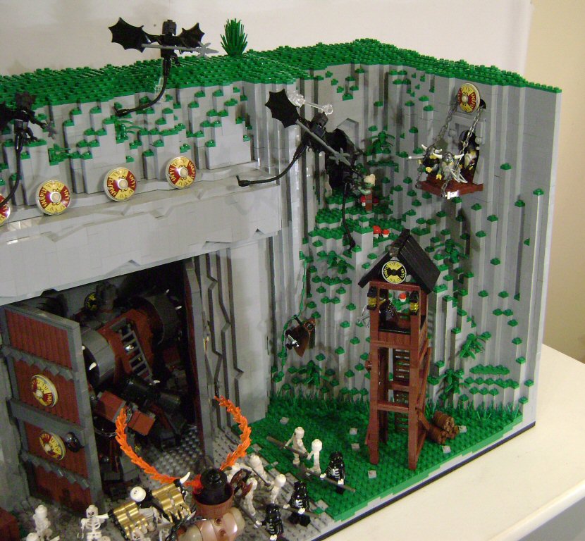 06dwarfgate.jpg