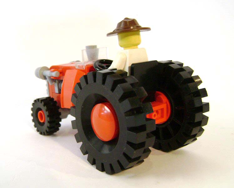 04redtractor.jpg