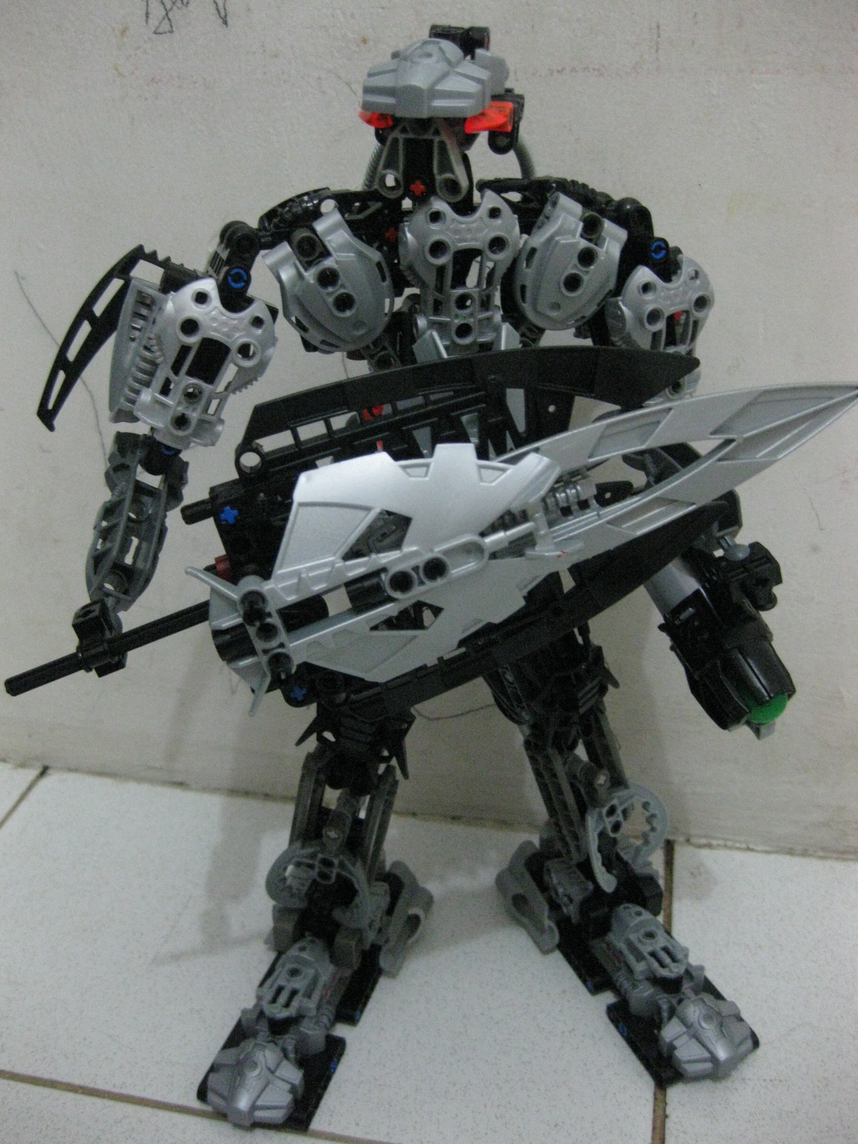 makuta_lhikan.jpg