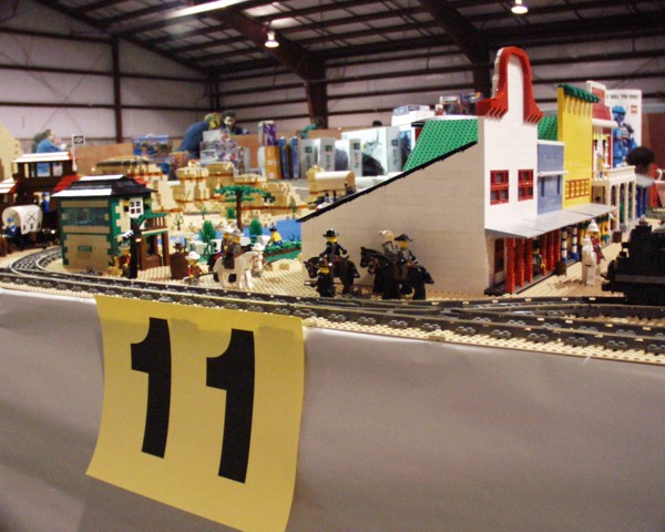 chilliwackhobbyshow2005_day1-043.jpg