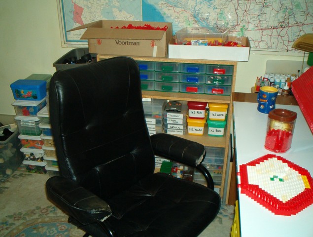 legoroom-02.jpg