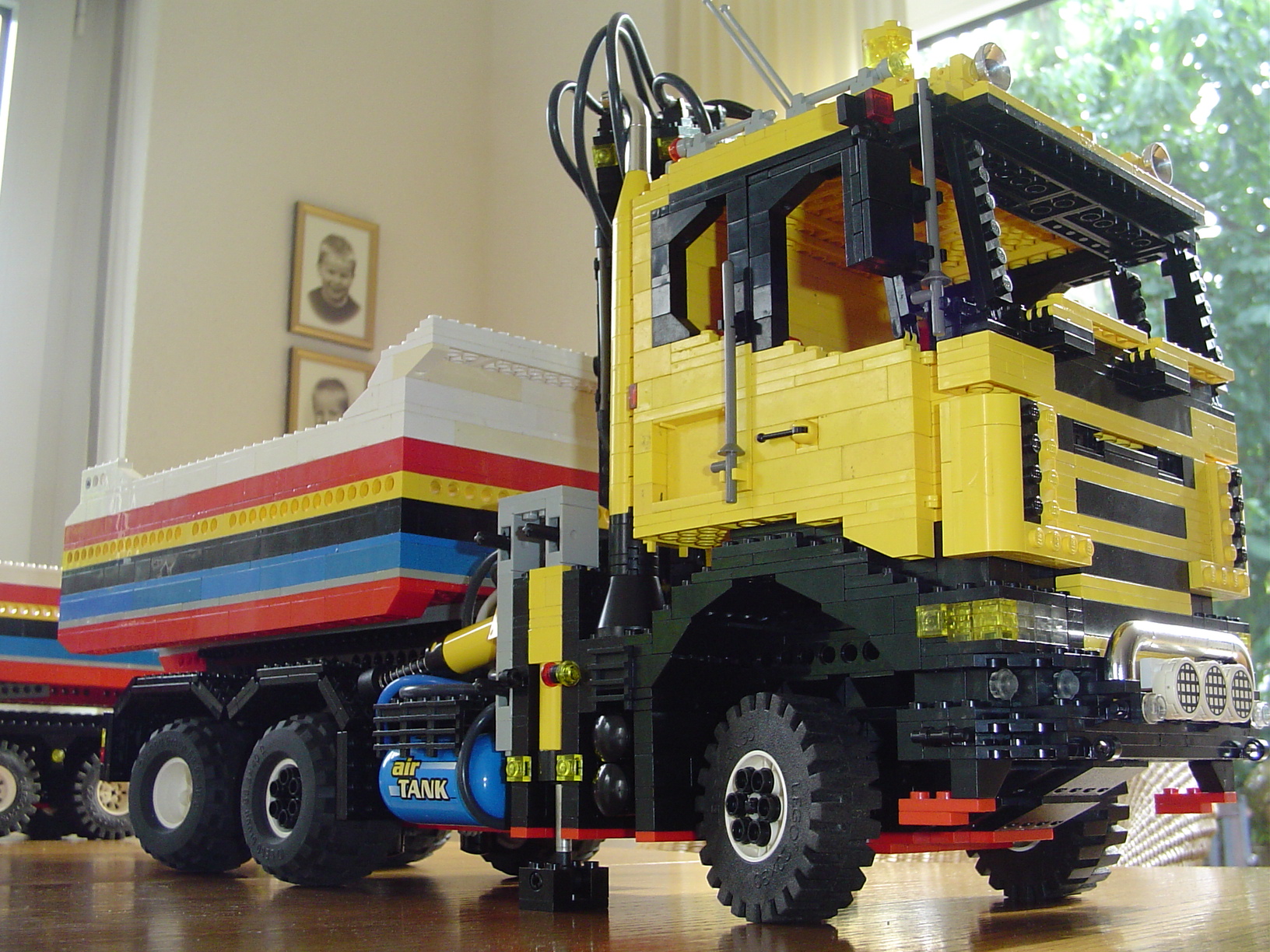 lego_scania_12.jpg