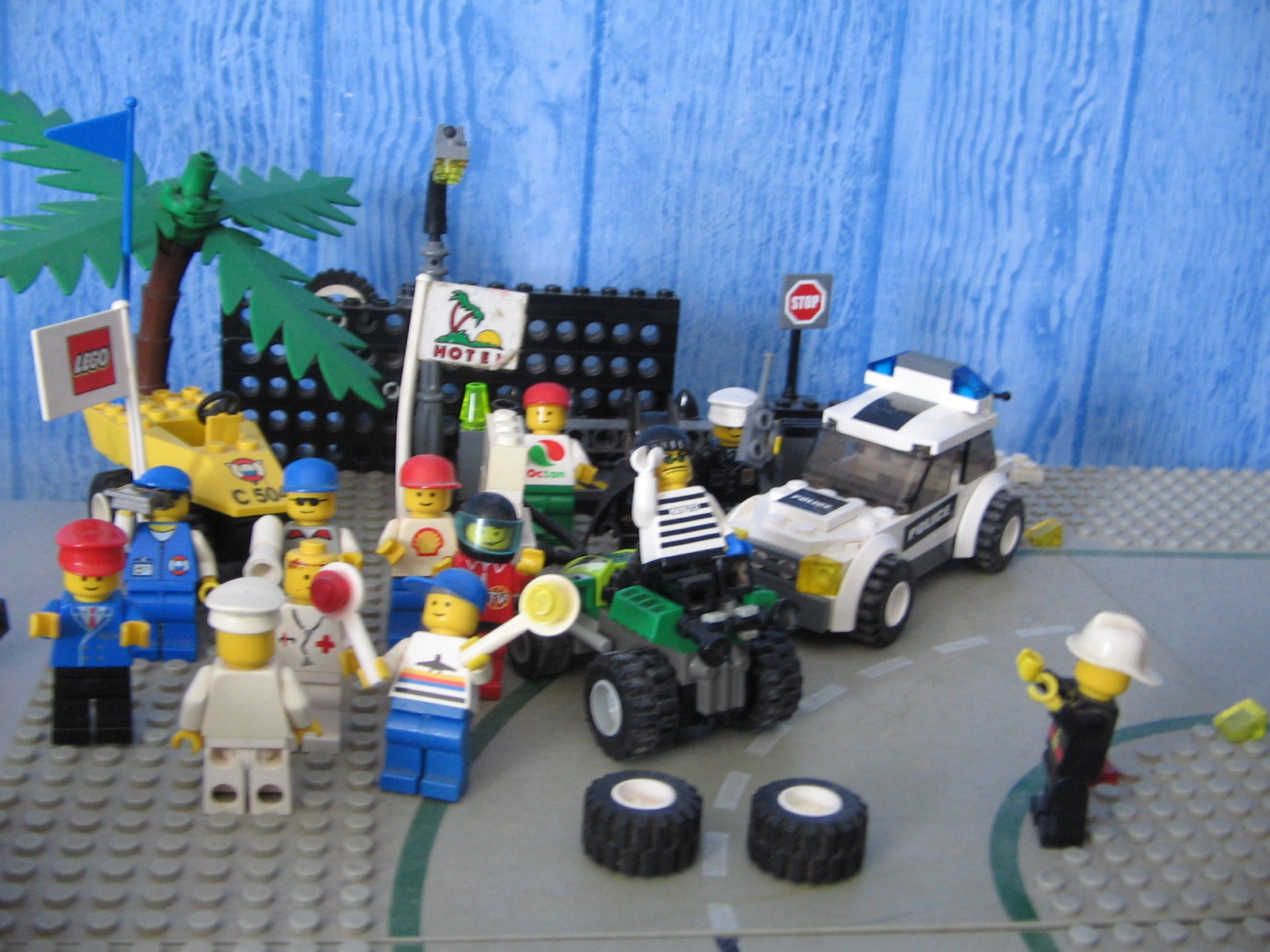 minifigs_city01.jpg