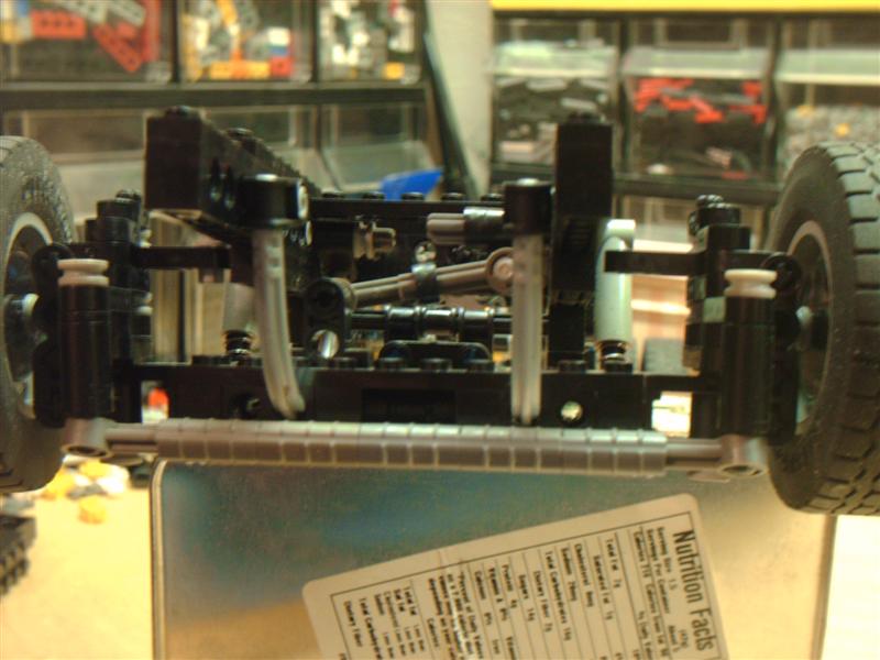 008_front_axle_suspention_steering.jpg