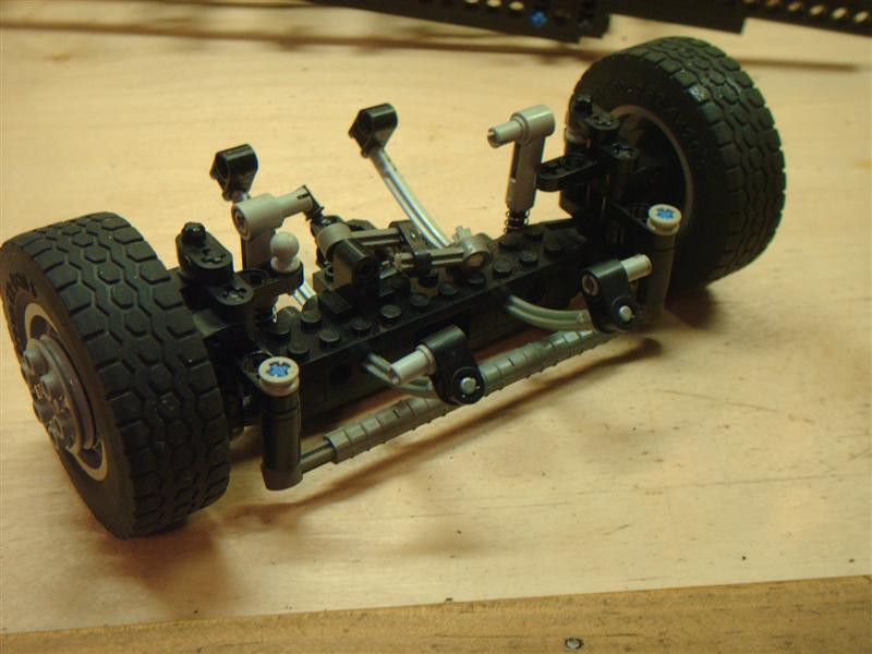 021_front_axle_suspention_steering_linkage.jpg