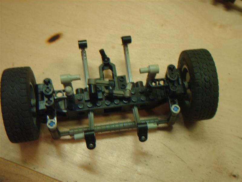 023_front_axle_suspention_steering_linkage.jpg