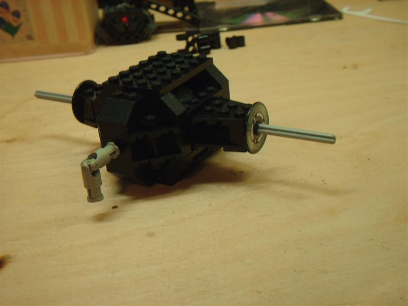 045__rear_axle.jpg