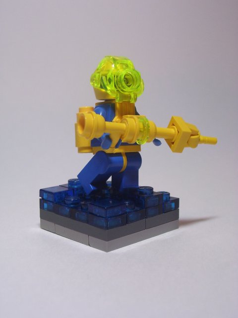 golden_hand_soldier.jpg