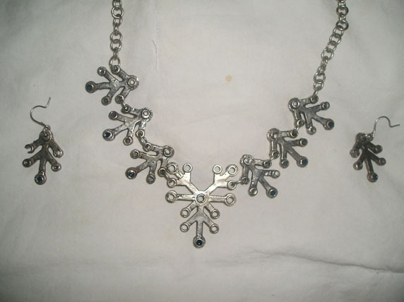 necklace1sm.jpg