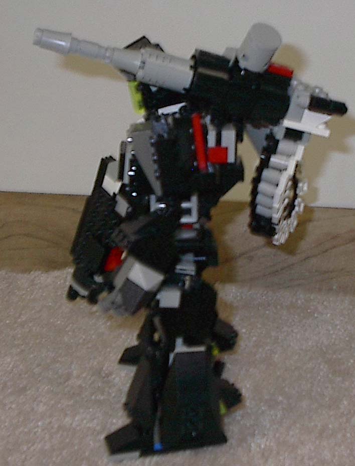 07warpig.jpg