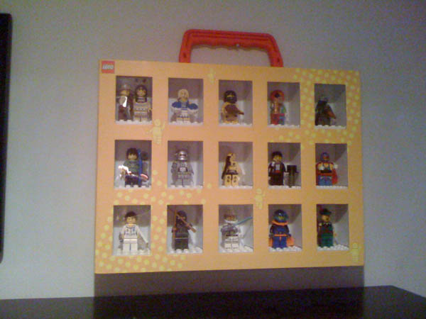 minifigcase.jpg