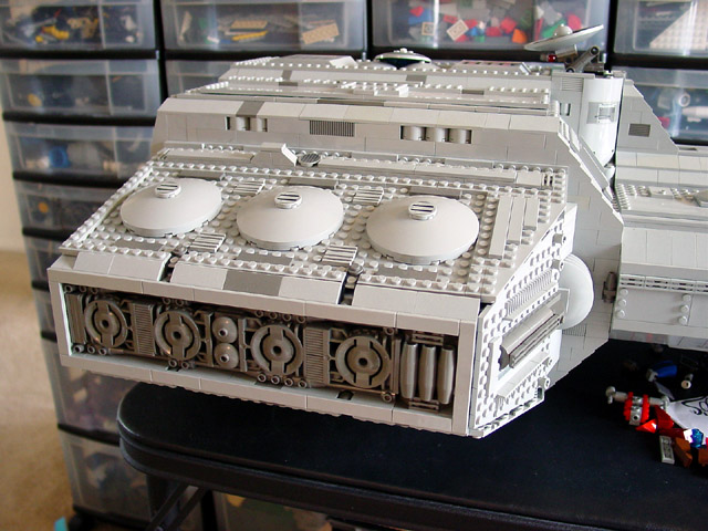 explorer-con1a.jpg