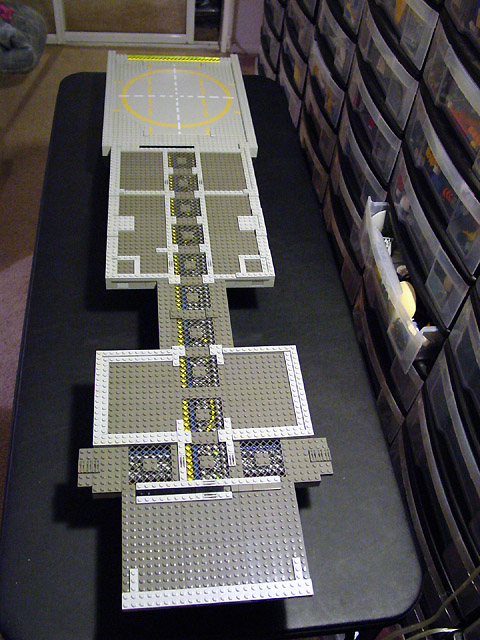 explorer-con3b.jpg