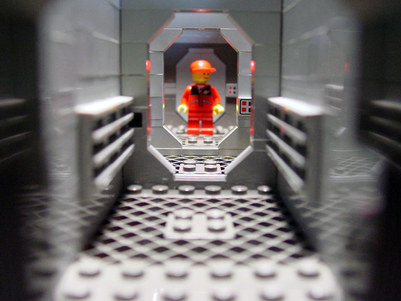 explorer-f2.jpg