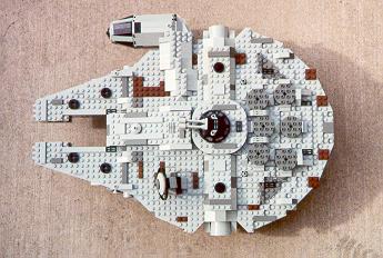 falcon-top.jpg