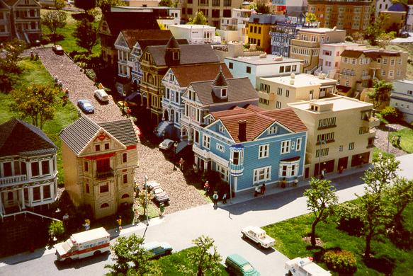 legoland-sanfran2.jpg