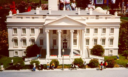 legoland-whitehouse.jpg