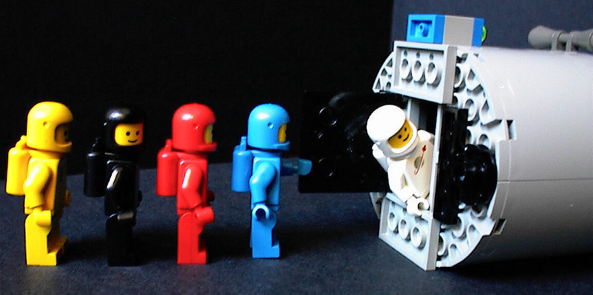 gibraltar-escapepod2.jpg