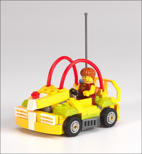 toycar-001.jpg