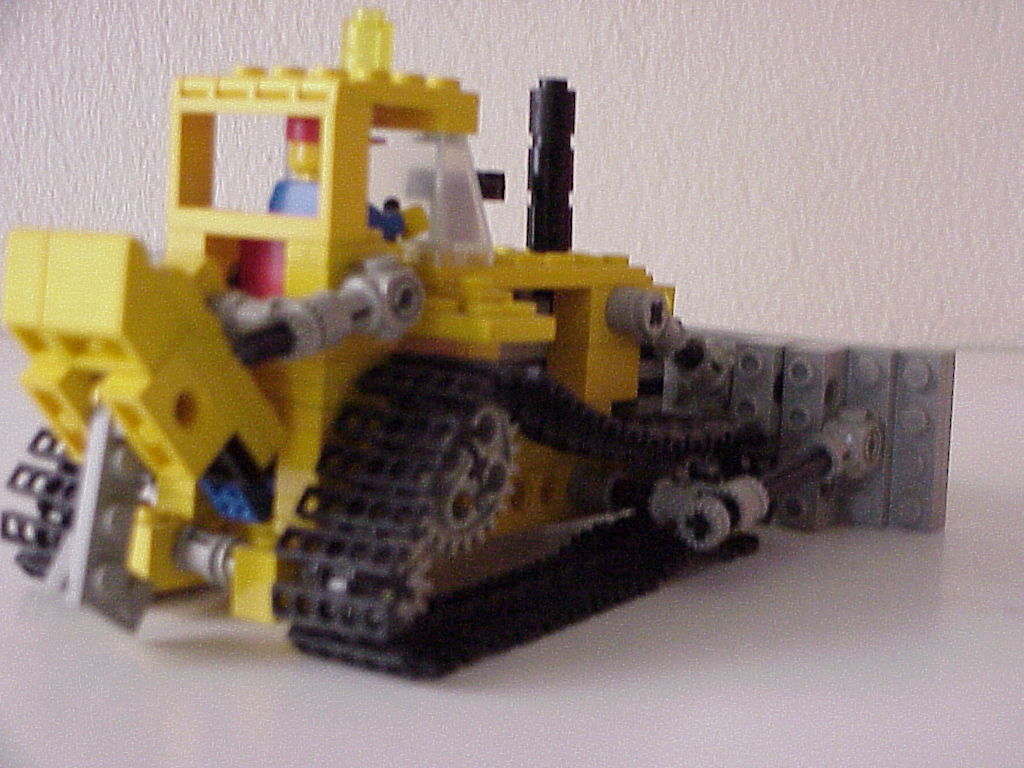 bulldozer03.jpg