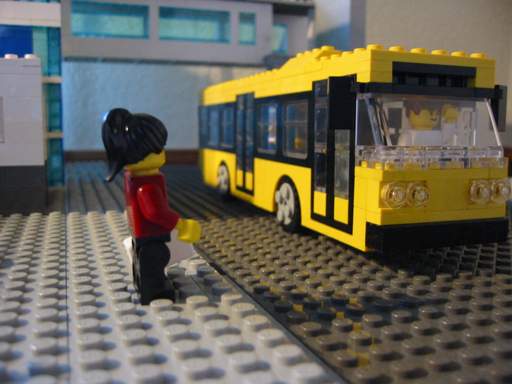 bus001.jpg