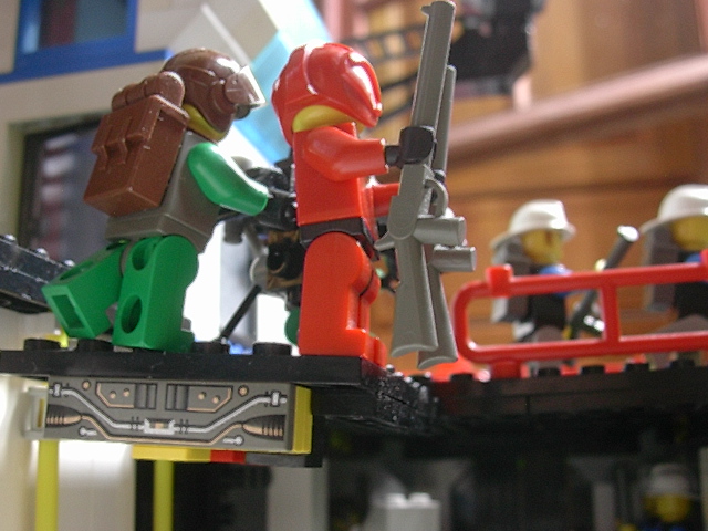 legoutpost052.jpg