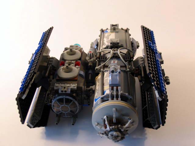 adv_4_04.jpg