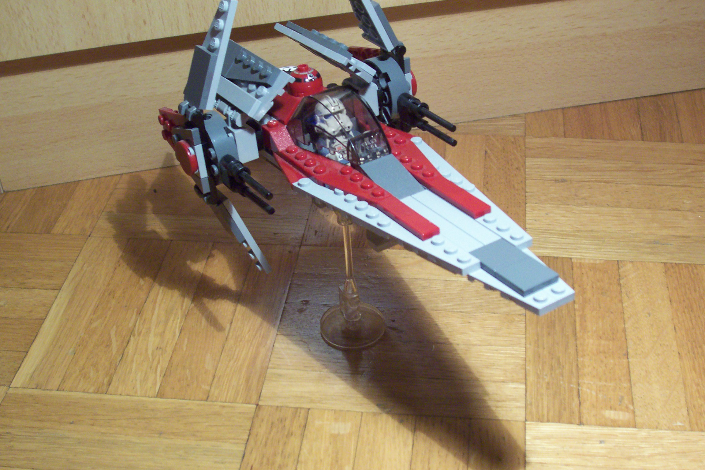 v-wing_001.jpg