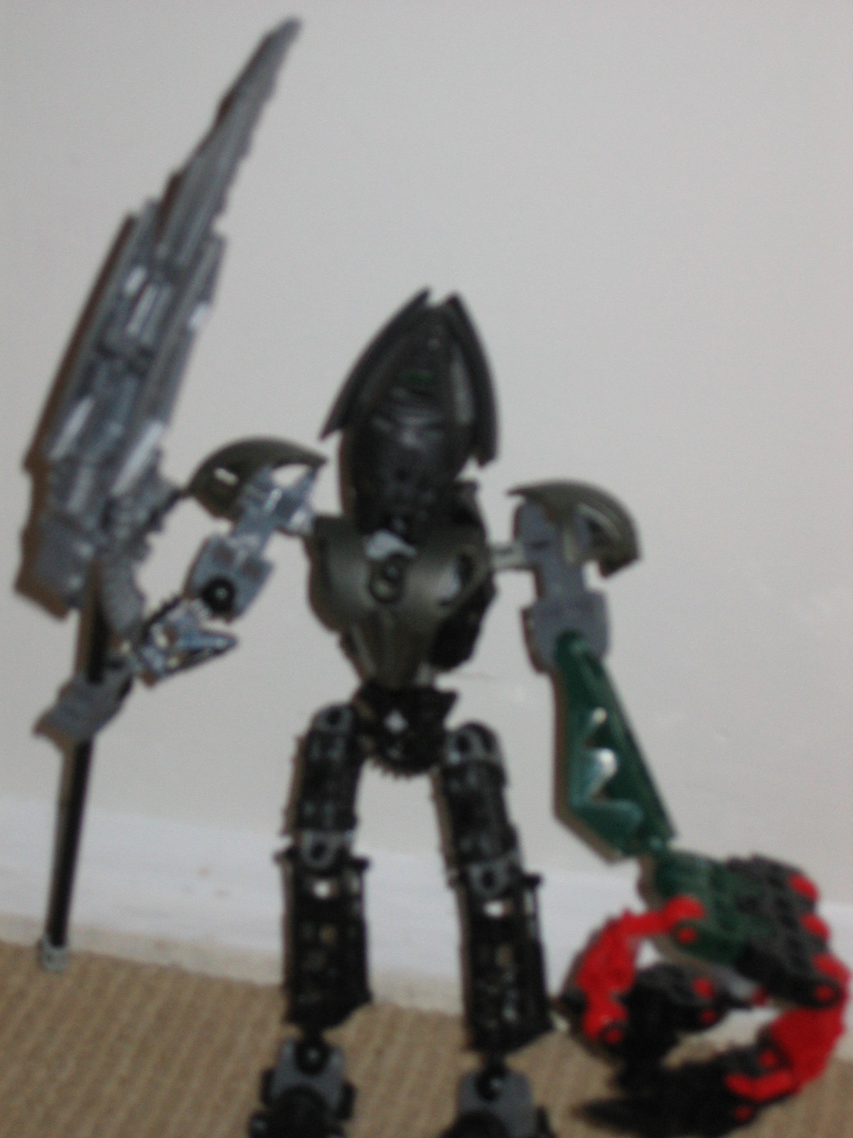 makuta1.jpg