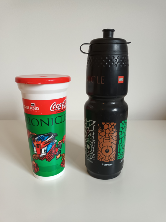 cup_and_water_bottle.png