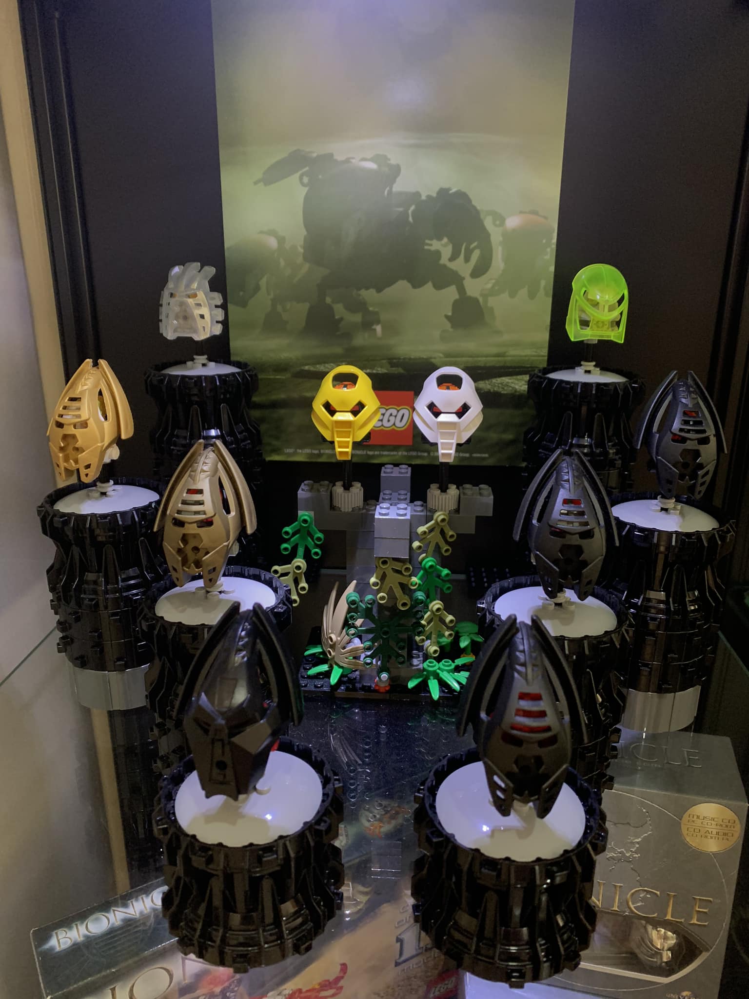 kanohi_display_not_mine.jpg