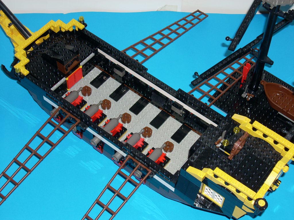 ship-03.jpg
