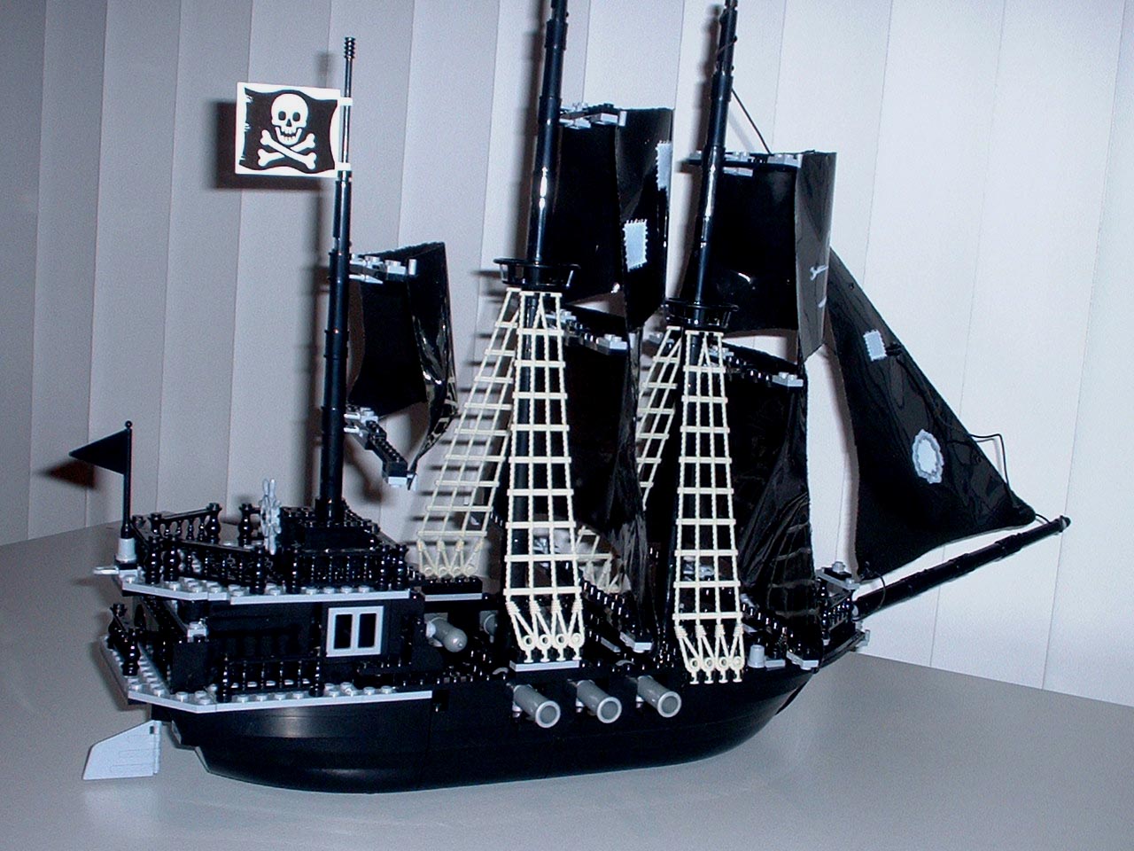 pirateship-2.jpg
