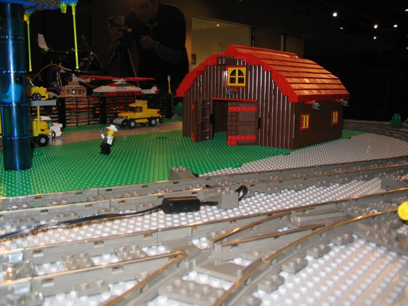 exporail_2007_barn_ufo_006.jpg