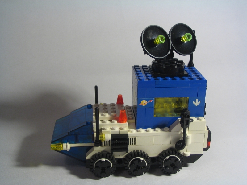 mobile_tracking_station_04.jpg