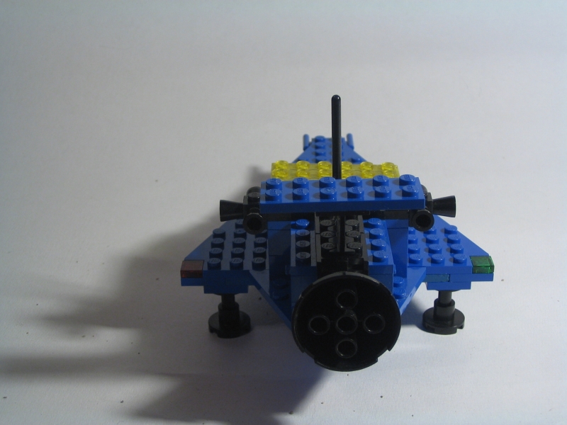 ll_918_blue_03.jpg