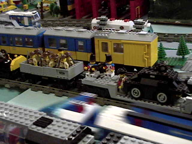 milatry-train-2.jpg