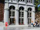 bank04.jpg
