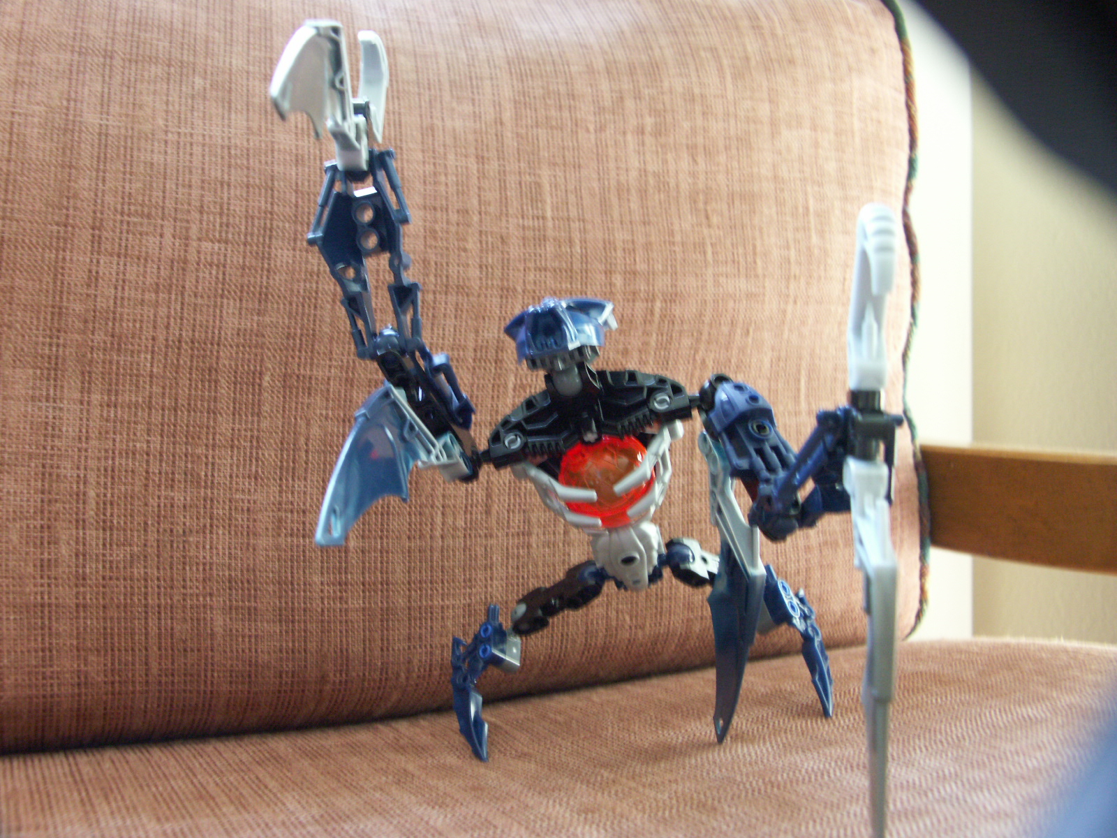bionicle_picks_003.jpg