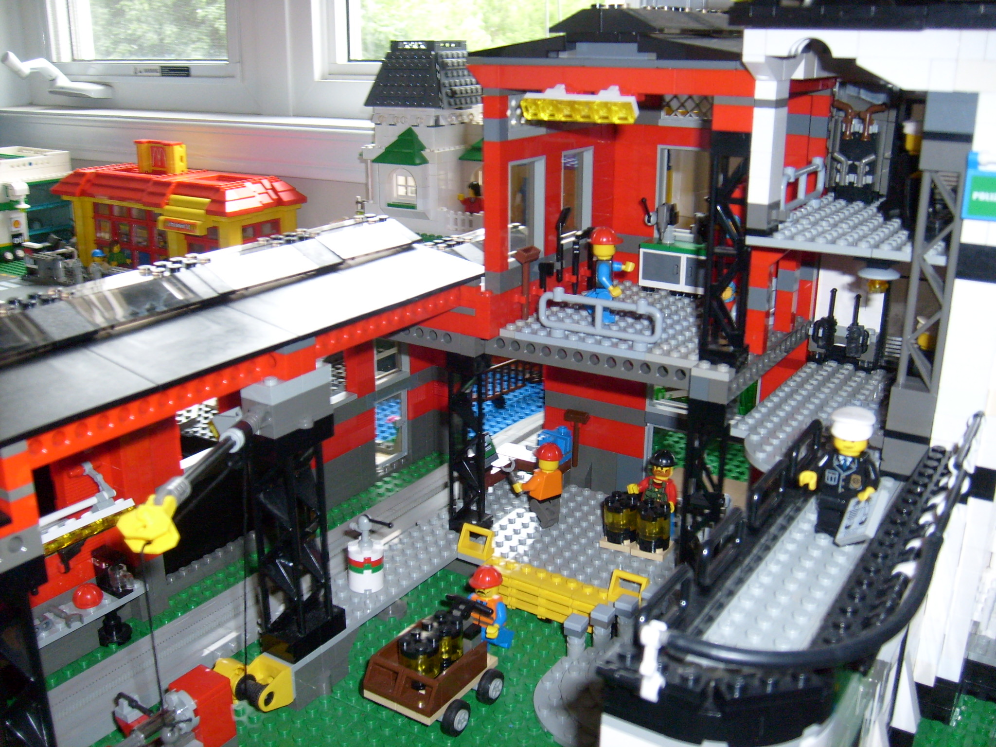 c_-_engine_shed_008.jpg