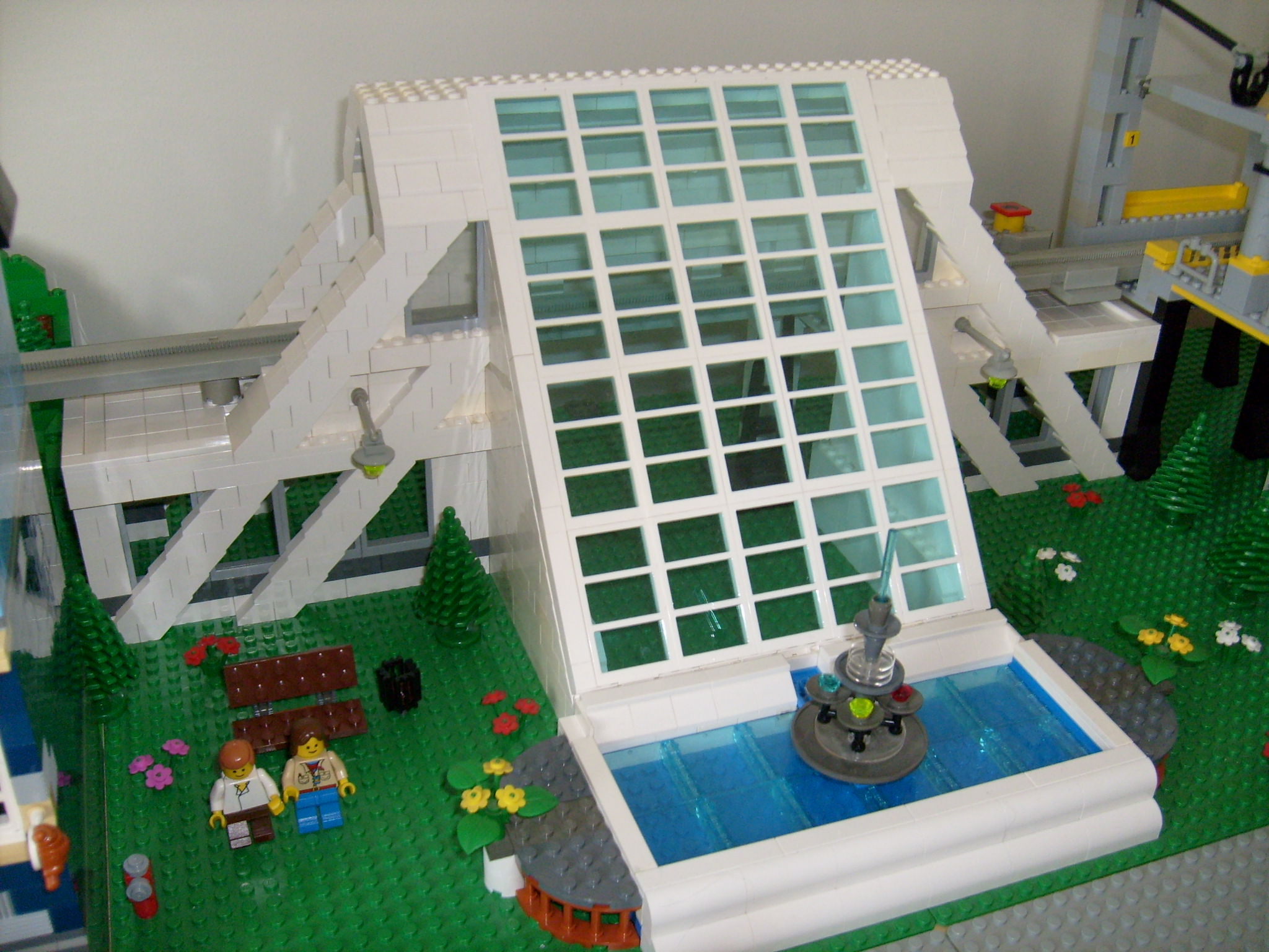 b_-_monorail_station_021.jpg