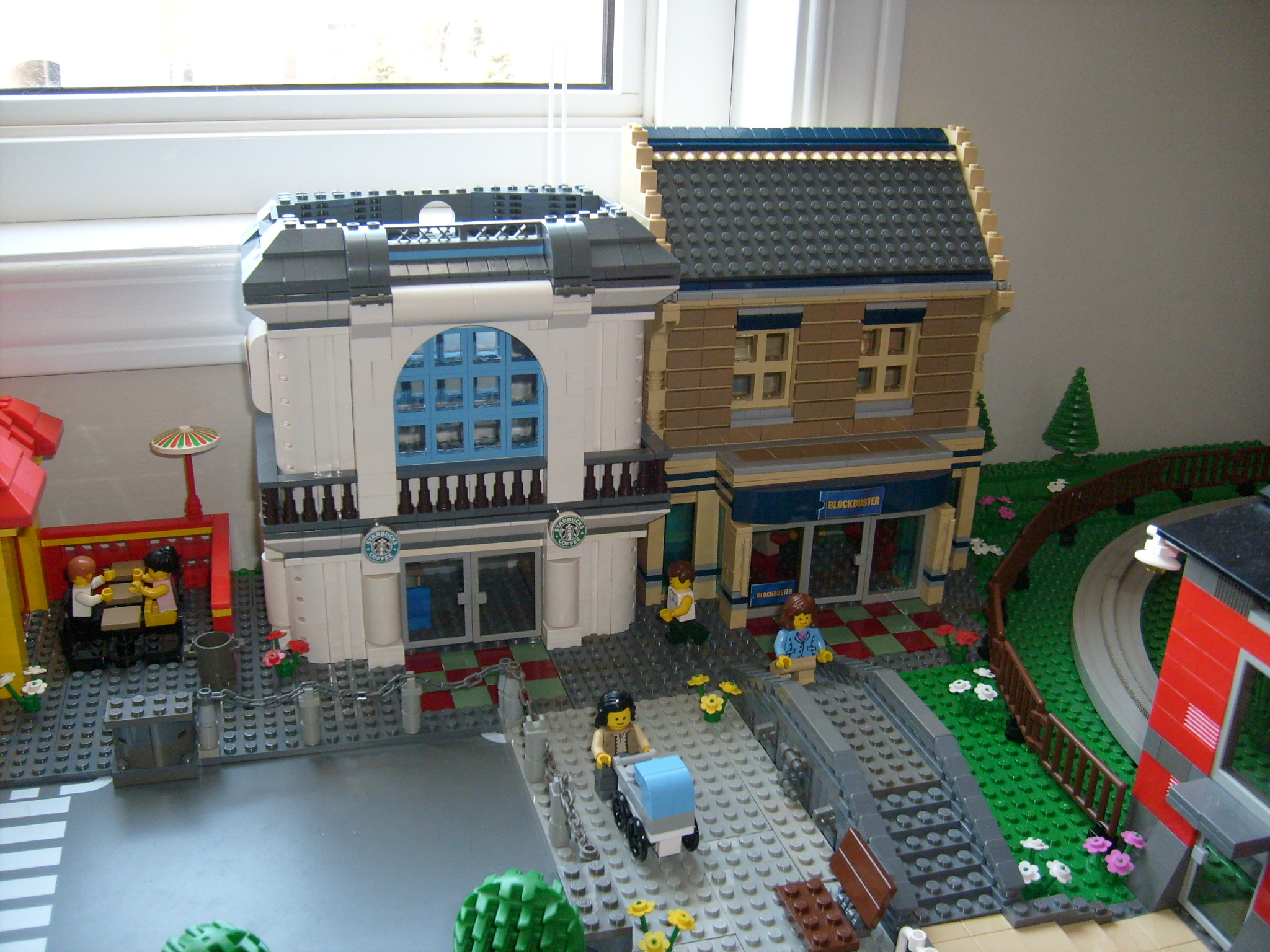 b_-_store_001.jpg