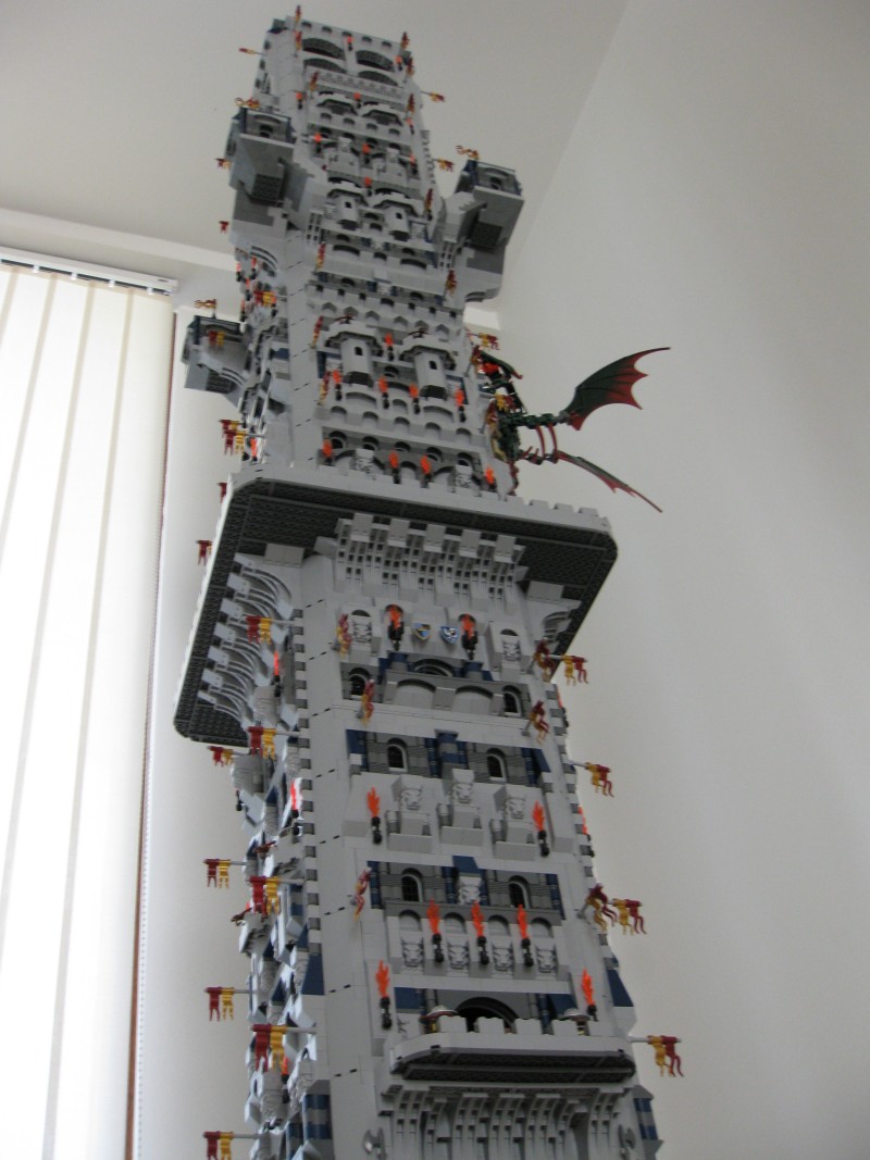 legoman_view2.jpg