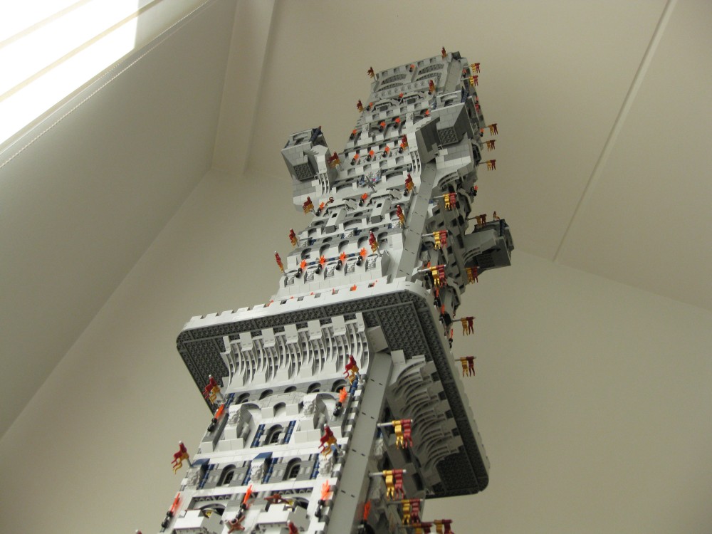 legoman_view4.jpg