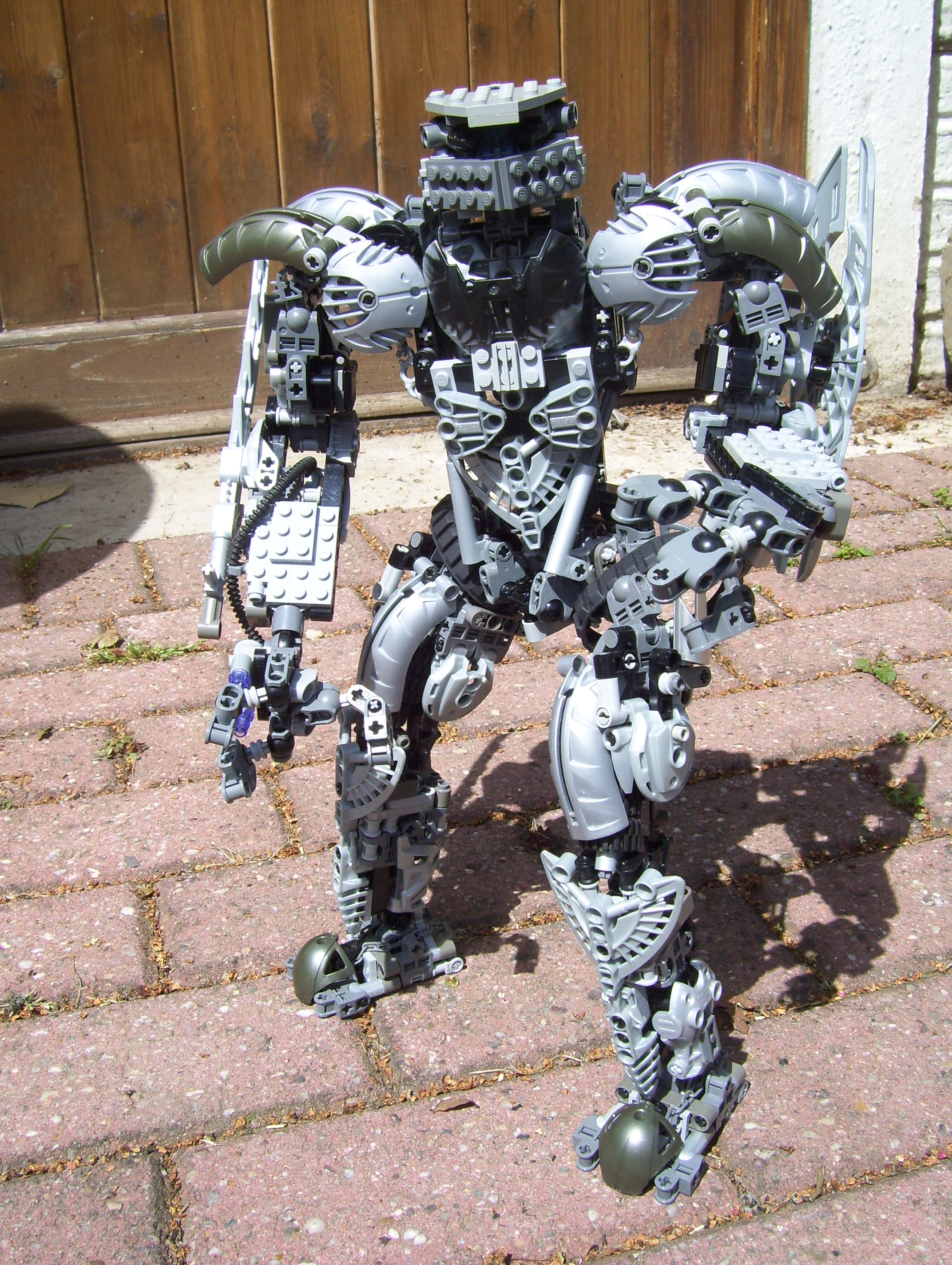 001.jpg