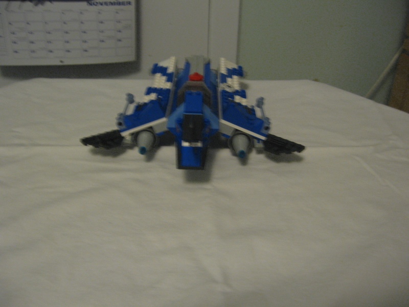 04anakins_jedi_starfighter.jpg